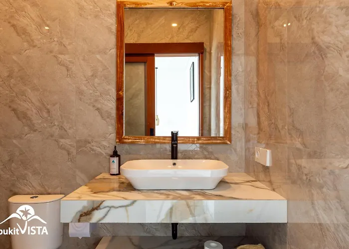 ゲストハウス Agra Bali By Bukit Vista 3*